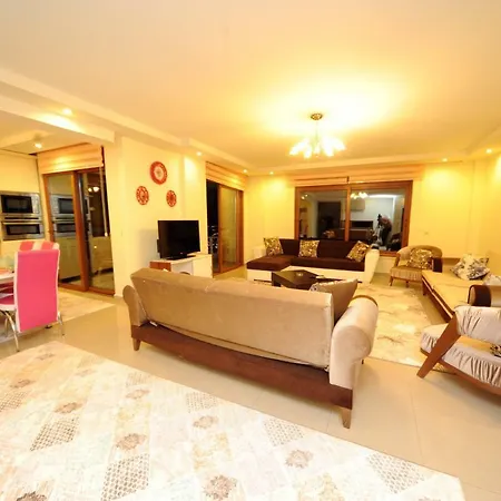 Lux Bektas 3 فيلة *